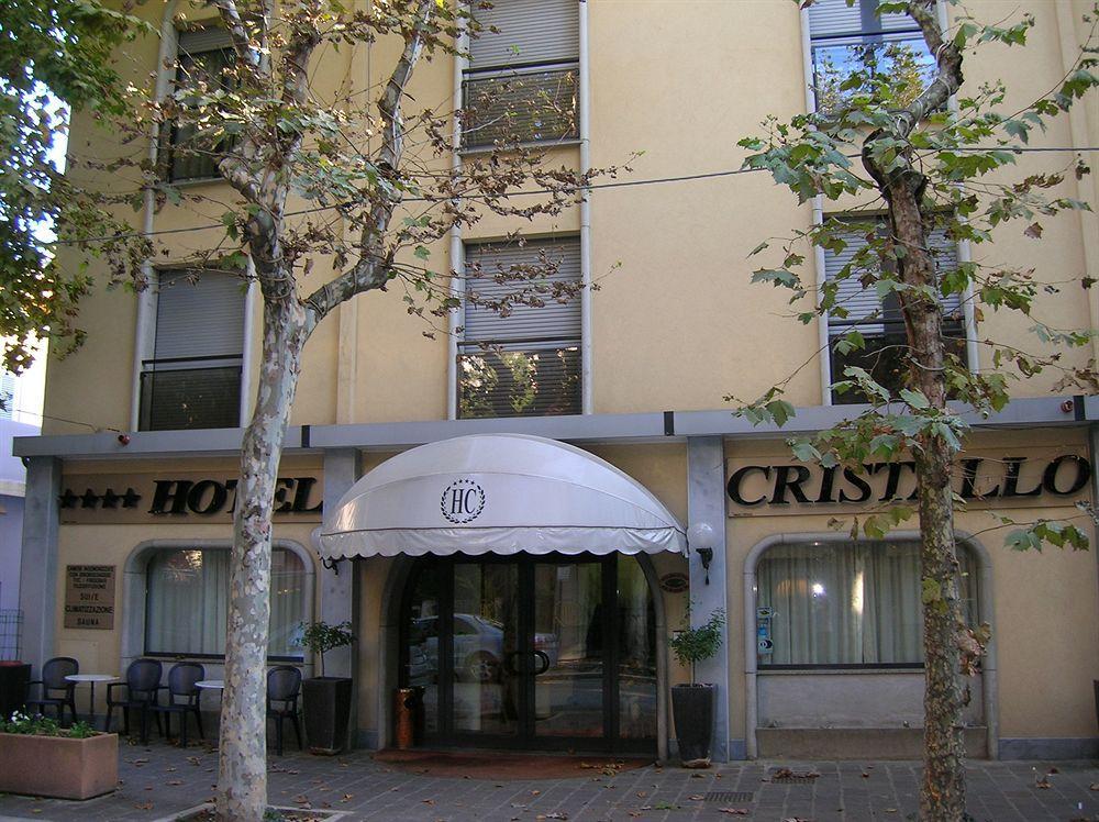 Hotel Cristallo Cattolica Exterior foto